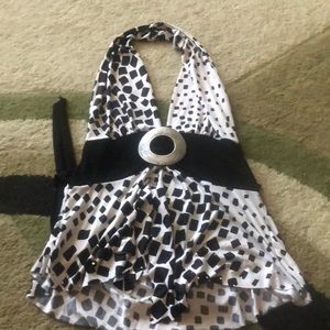 Black and white summer top